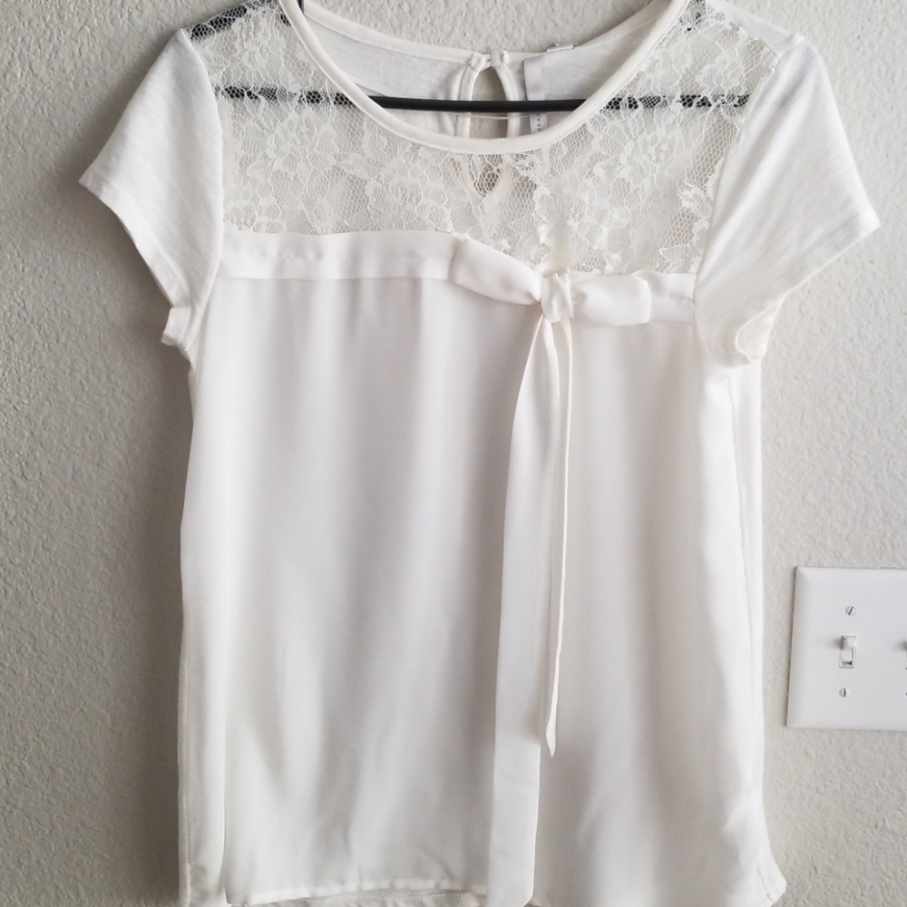 Lauren Conrad NWT blouse
